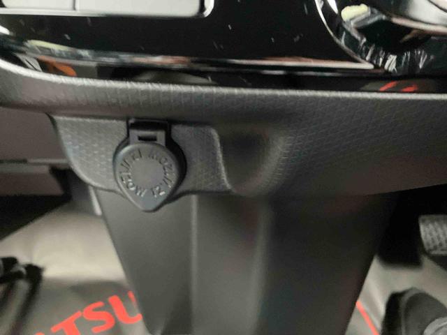 タントカスタムＸ（沖縄県）の中古車