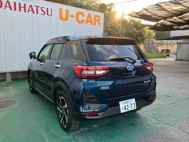 ロッキープレミアムＧ　ＨＥＶオートエアコン　衝突回避支援システム　コーナーセンサー　キーフリーシステム　プッシュボタンスタート　ＬＥＤヘッドランプ（沖縄県）の中古車