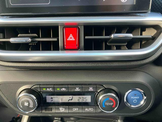 ロッキープレミアムＧ　ＨＥＶオートエアコン　衝突回避支援システム　コーナーセンサー　キーフリーシステム　プッシュボタンスタート　ＬＥＤヘッドランプ（沖縄県）の中古車