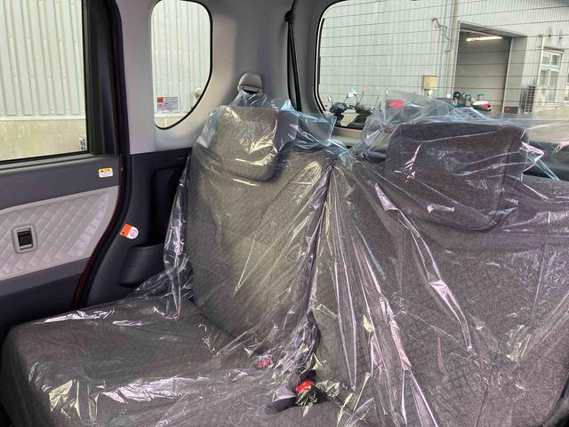 タントX(沖縄県)の中古車