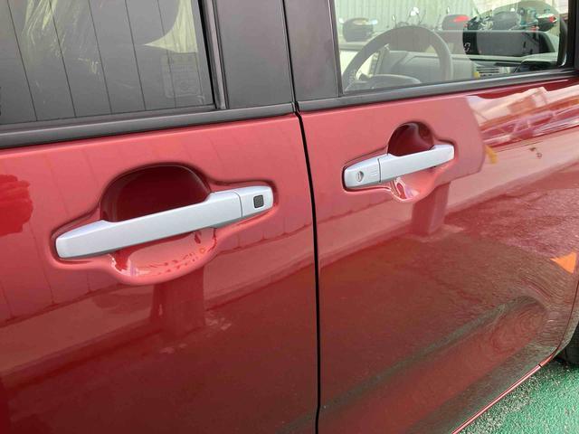 タントX(沖縄県)の中古車