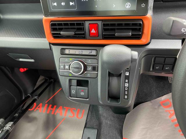 タントファンクロス（沖縄県）の中古車