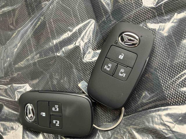 タントファンクロス（沖縄県）の中古車