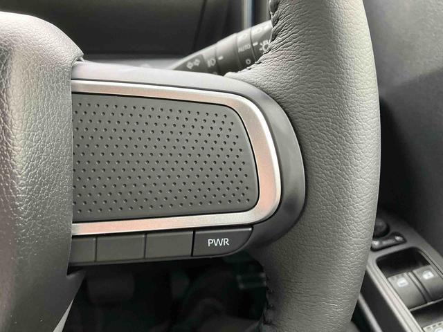 タントカスタムＲＳオートエアコン　９インチディスプレイオーディオ　衝突回避支援システム　コーナーセンサー　電動パーキングブレーキ　パノラマモニター（沖縄県）の中古車