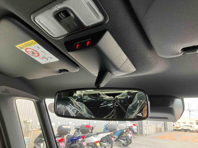 タントカスタムＲＳオートエアコン　９インチディスプレイオーディオ　衝突回避支援システム　コーナーセンサー　電動パーキングブレーキ　パノラマモニター（沖縄県）の中古車