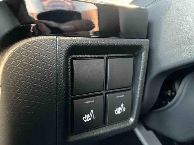 タントカスタムＸ（沖縄県）の中古車