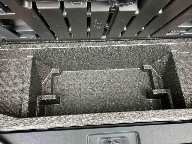 タントカスタムＸ（沖縄県）の中古車