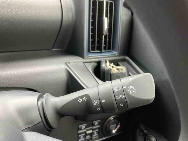 タントカスタムＸ（沖縄県）の中古車