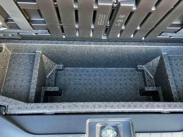 タントカスタムＸ（沖縄県）の中古車