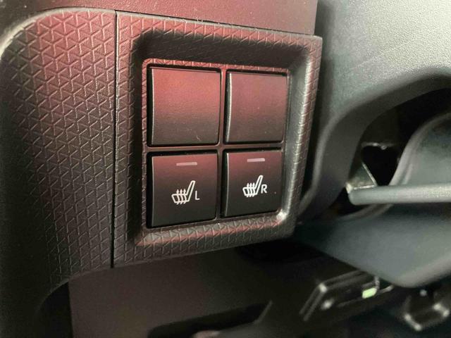 タントX(沖縄県)の中古車