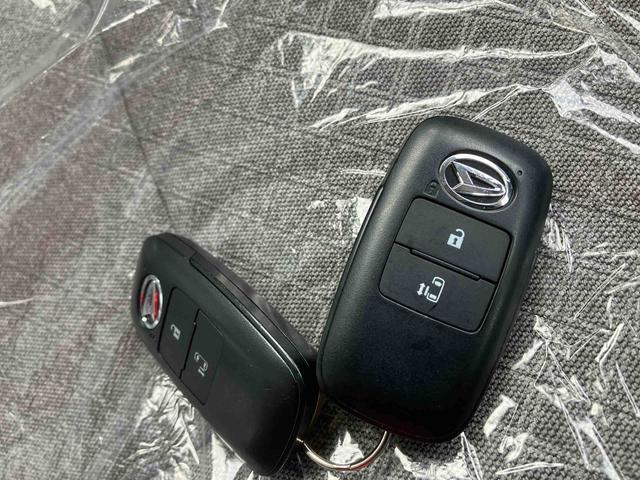 タントX(沖縄県)の中古車