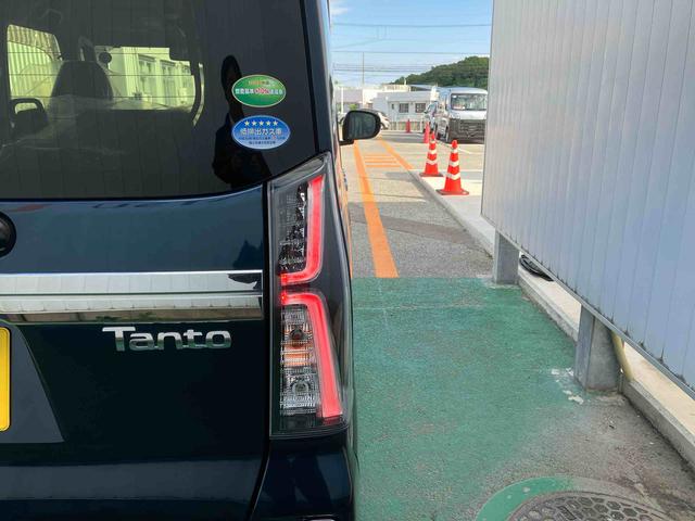 タントカスタムXセレクション(沖縄県)の中古車