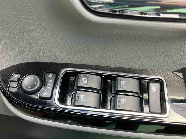 タントカスタムXセレクション(沖縄県)の中古車