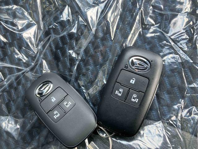 タントカスタムＸ（沖縄県）の中古車