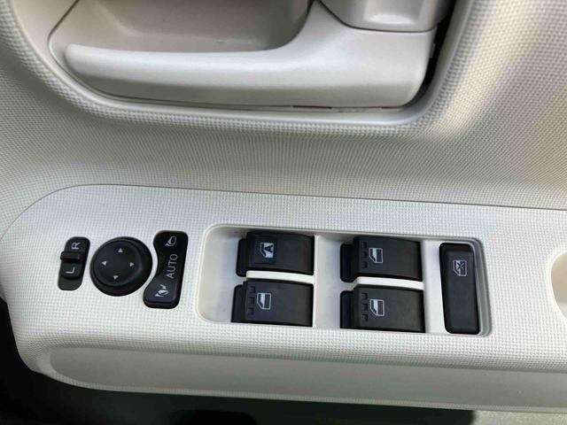 ムーヴキャンバスストライプスＸ（沖縄県）の中古車