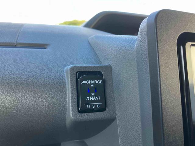 タントカスタムＸセレクション（沖縄県）の中古車