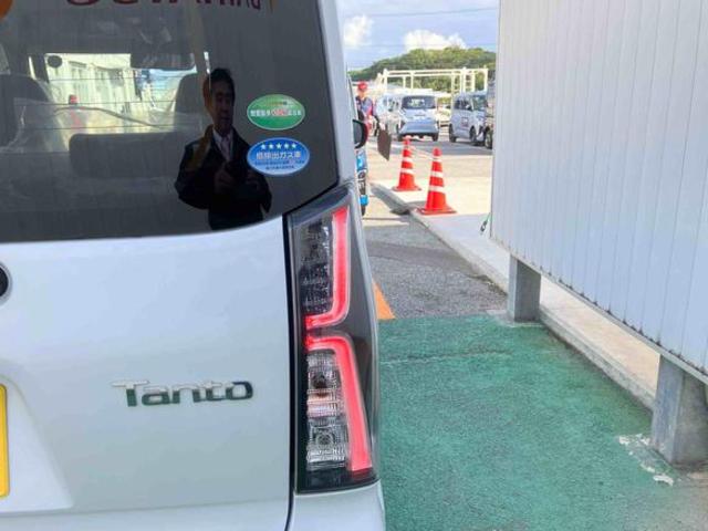 タントカスタムＸ（沖縄県）の中古車