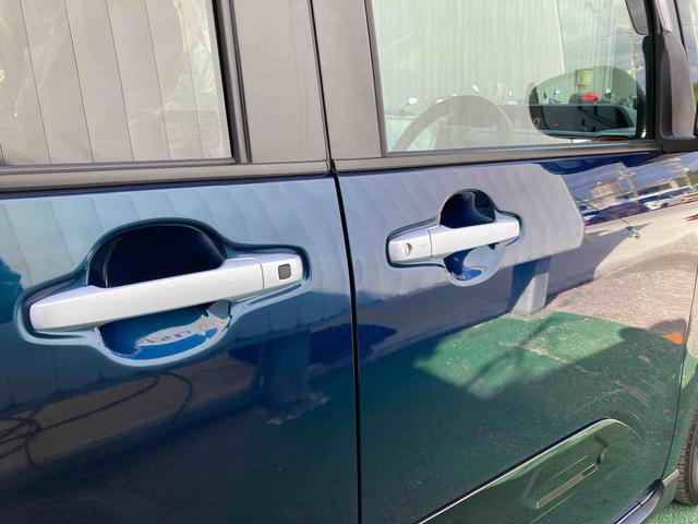 タントファンクロス(沖縄県)の中古車