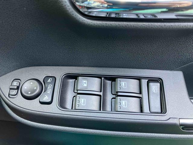 タントカスタムX(沖縄県)の中古車