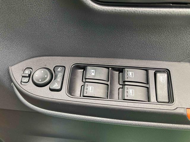 タントファンクロスターボ（沖縄県）の中古車