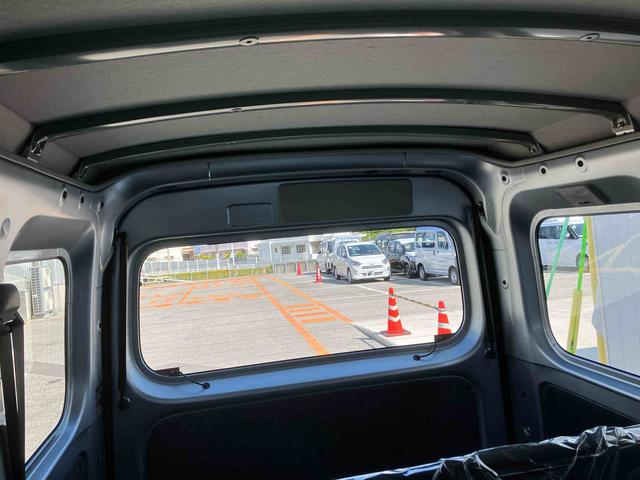 ハイゼットカーゴスペシャル（沖縄県）の中古車