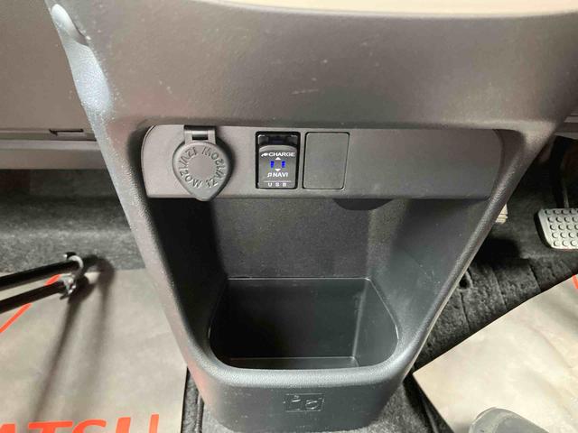 ムーヴキャンバスＧメイクアップＶＳ　ＳＡIII（沖縄県）の中古車