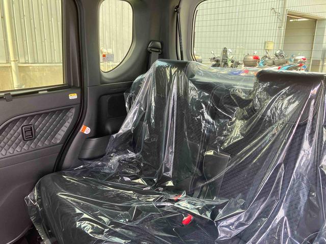 タントカスタムＸ（沖縄県）の中古車