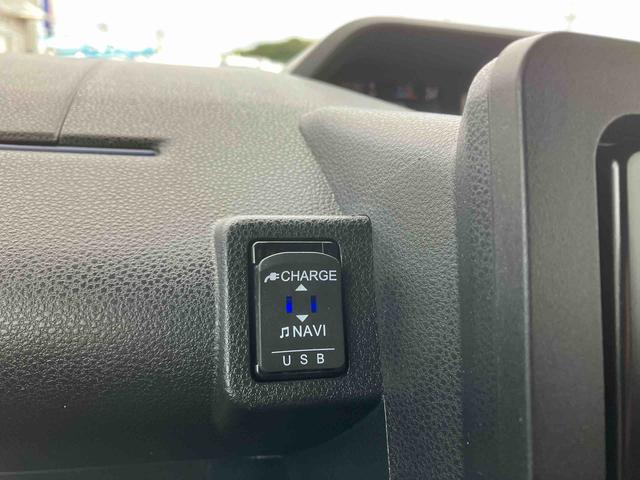 タントカスタムＸ（沖縄県）の中古車