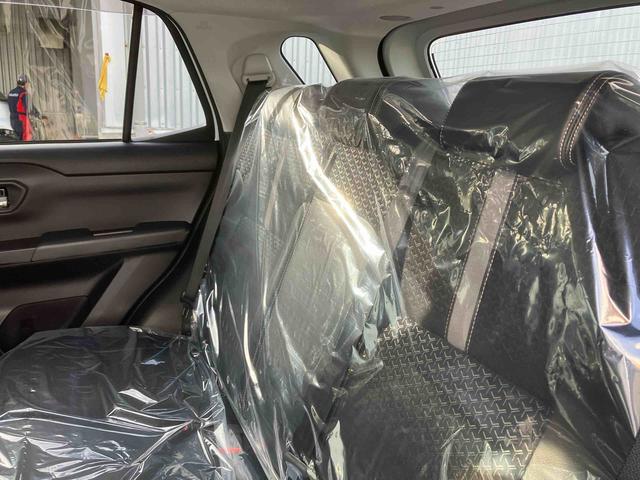 ロッキープレミアムＧ（沖縄県）の中古車