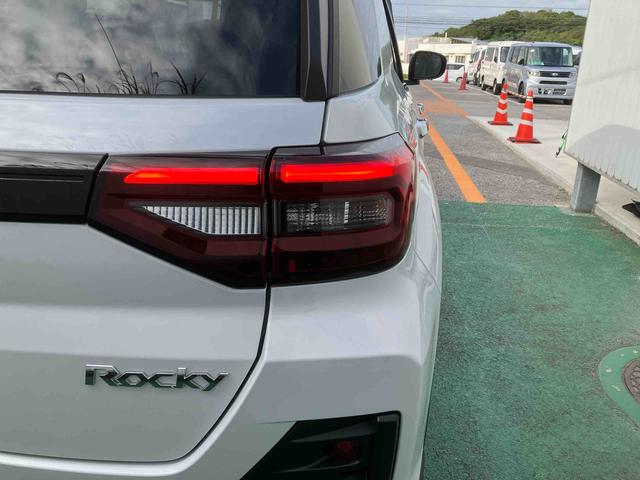 ロッキープレミアムＧ（沖縄県）の中古車