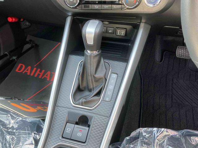 ロッキープレミアムＧ　ＨＥＶ（沖縄県）の中古車