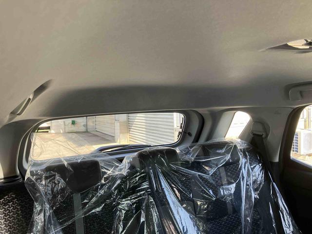 ロッキープレミアムＧ　ＨＥＶ（沖縄県）の中古車