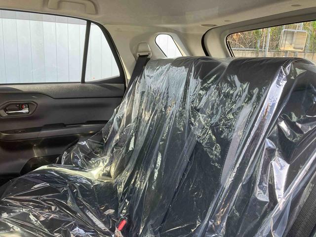 ロッキープレミアムＧ　ＨＥＶ（沖縄県）の中古車