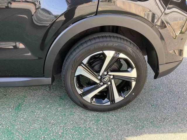 ロッキープレミアムＧ　ＨＥＶ（沖縄県）の中古車