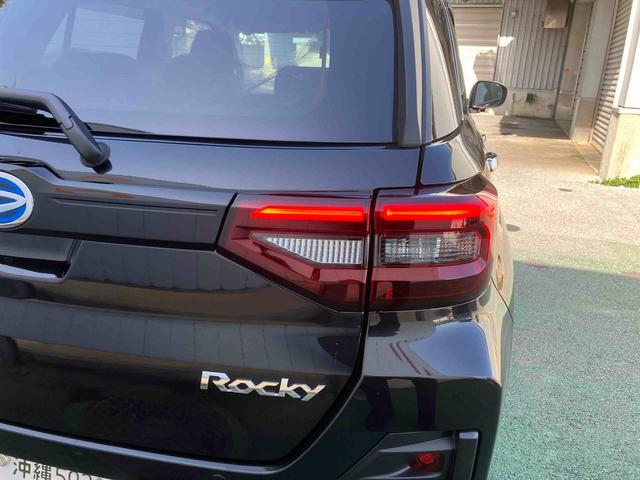 ロッキープレミアムＧ　ＨＥＶ（沖縄県）の中古車