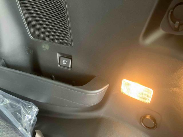 タントファンクロス（沖縄県）の中古車