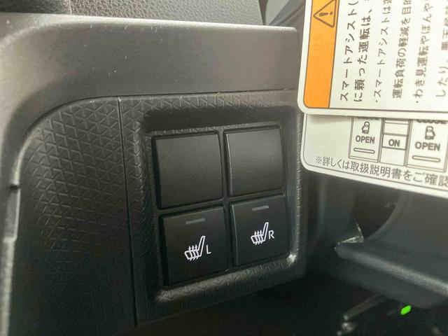 タントファンクロス（沖縄県）の中古車