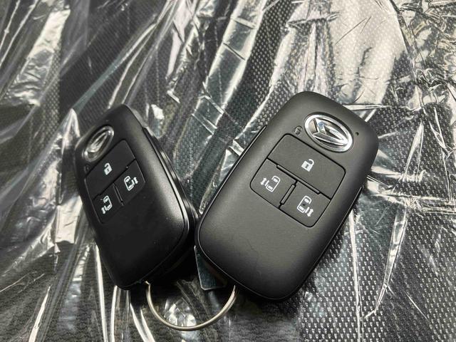 タントファンクロス（沖縄県）の中古車