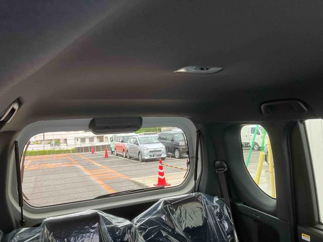 タントカスタムＸオートエアコン　９インチディスプレイオーディオ　衝突回避支援システム　コーナーセンサー　電動パーキングブレーキ　両側パワースライドドア（沖縄県）の中古車