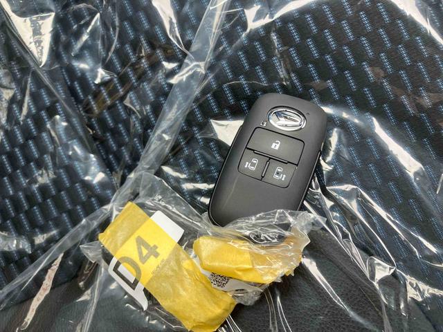 タントカスタムＸオートエアコン　９インチディスプレイオーディオ　衝突回避支援システム　コーナーセンサー　電動パーキングブレーキ　両側パワースライドドア（沖縄県）の中古車