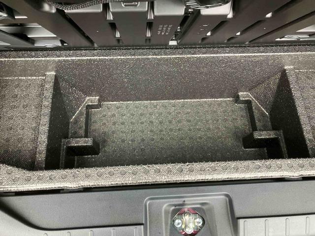 タントカスタムX(沖縄県)の中古車