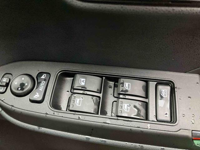 タントカスタムX(沖縄県)の中古車