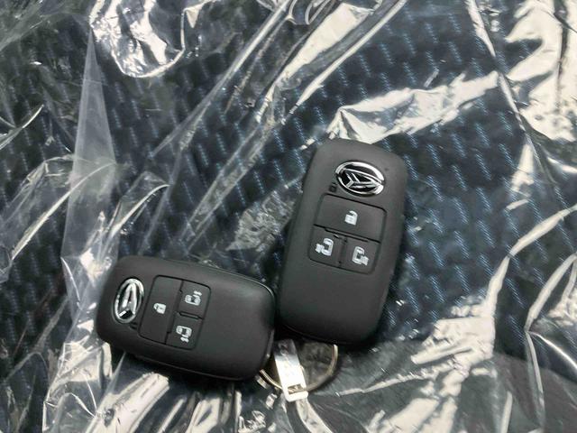 タントカスタムX(沖縄県)の中古車