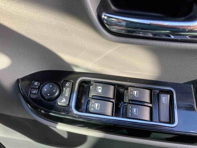 タントカスタムＸセレクション（沖縄県）の中古車