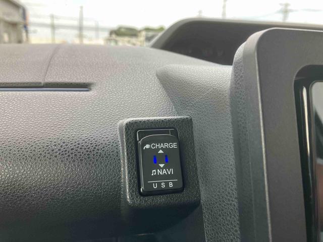 タントカスタムＸ（沖縄県）の中古車