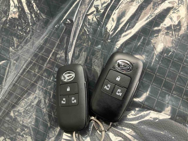 タントカスタムＸ（沖縄県）の中古車