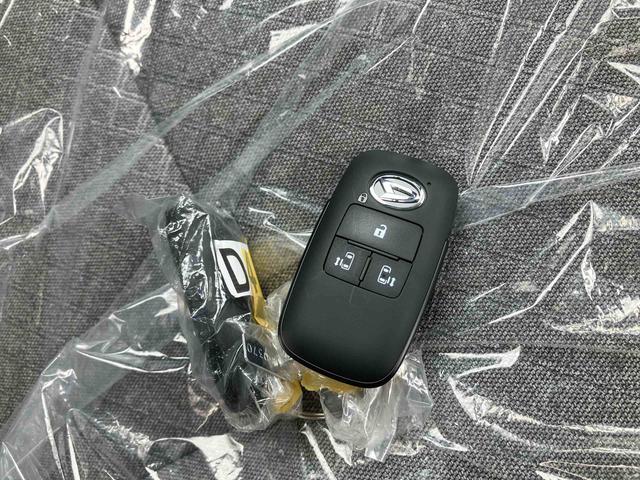 タントＸリミテッド（沖縄県）の中古車