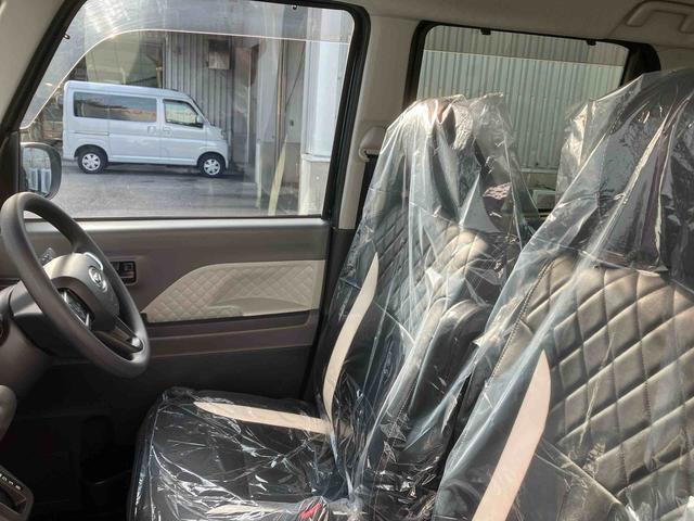 タントX(沖縄県)の中古車