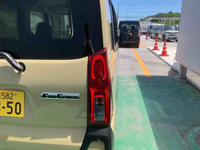 タントファンクロス(沖縄県)の中古車
