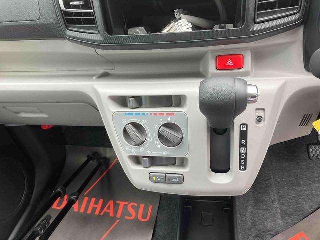 ミライースX SAIII(沖縄県)の中古車